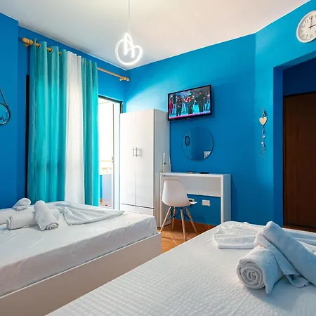Al2 Apartment *